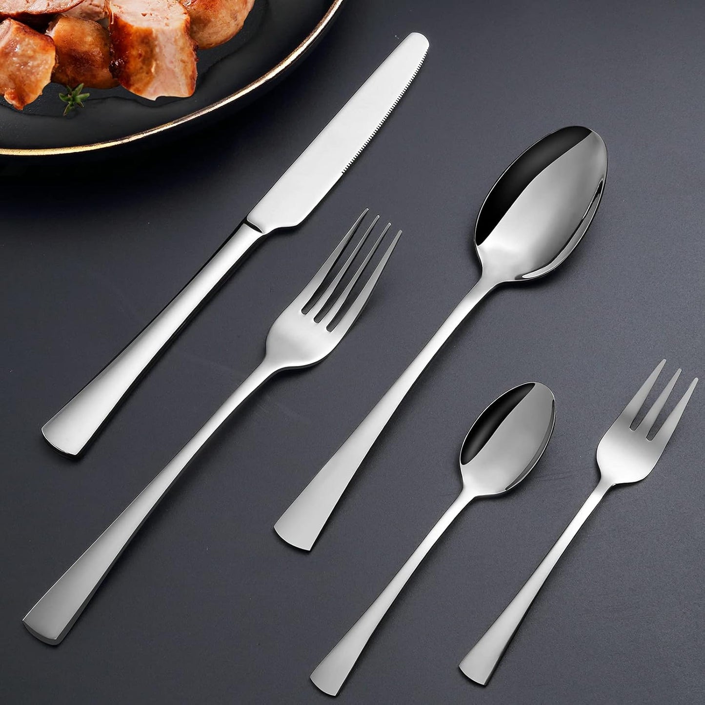 Bestdin Bestekset voor 6 personen 30-delige Over dit item 30-delige bestekset voor 6 personen: Bestdin als 30-delige titanium bestekset zwart bestaat uit 6 messen, 6 eetlepels, 6 tafelvorken, 6 theelepels en 6 dessertvorkjes. Ideaal voor elke formele of c