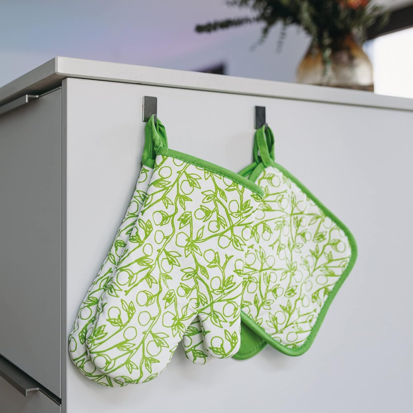 LauterSchutz® Ovenwanten per paar - met siliconen coating voor optimale grip en hittebestendigheid (contactwarmte: 250°C) in diverse kleuren (Gekleurd/lichtblauw) ✅ LauterSchutz - DE ORIGINELE, ONTWIKKELD EN ONTWORPELD IN DUITSLAND - De LauterSchutz ovenw