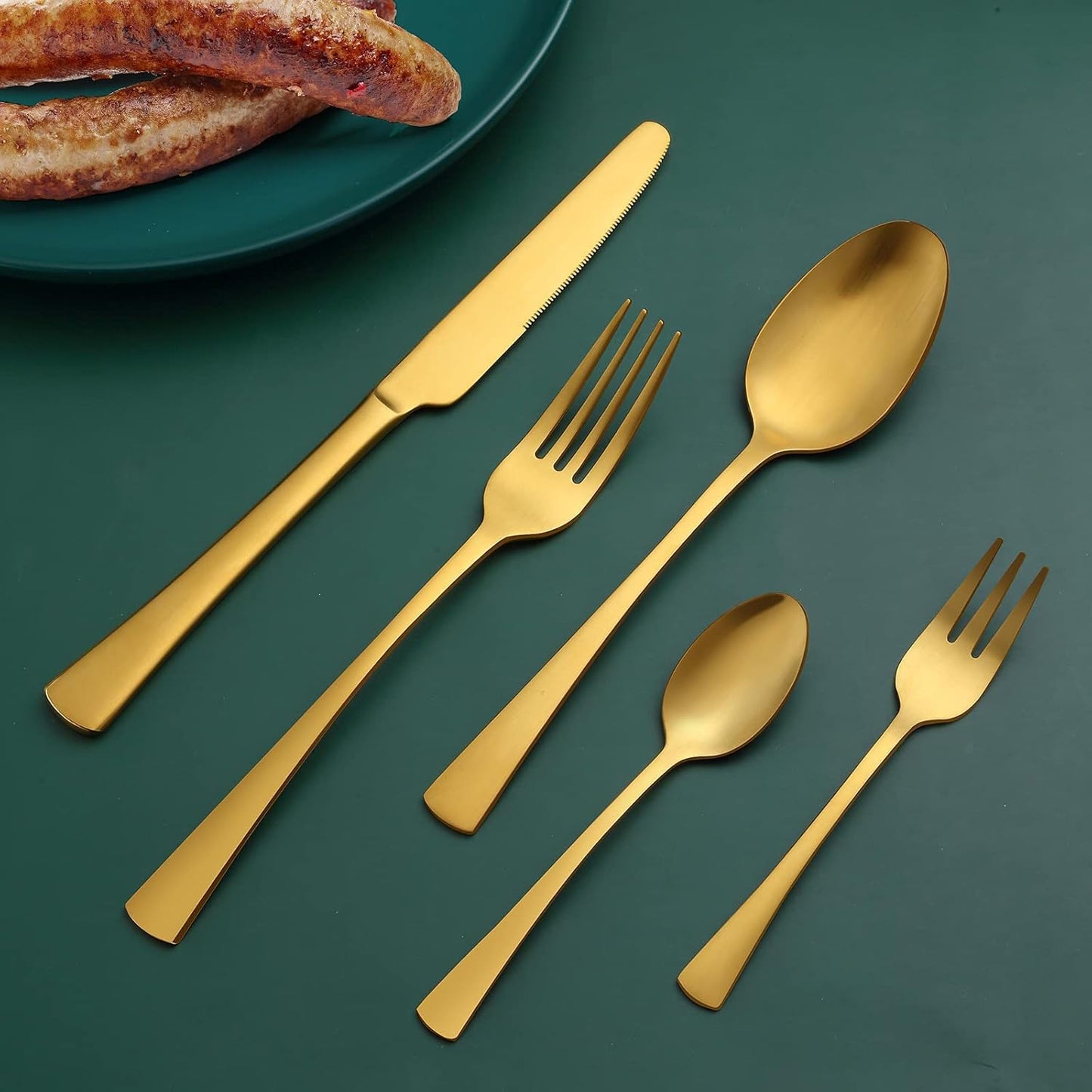 Bestdin Bestekset voor 6 personen 30-delige Over dit item 30-delige bestekset voor 6 personen: Bestdin als 30-delige titanium bestekset zwart bestaat uit 6 messen, 6 eetlepels, 6 tafelvorken, 6 theelepels en 6 dessertvorkjes. Ideaal voor elke formele of c