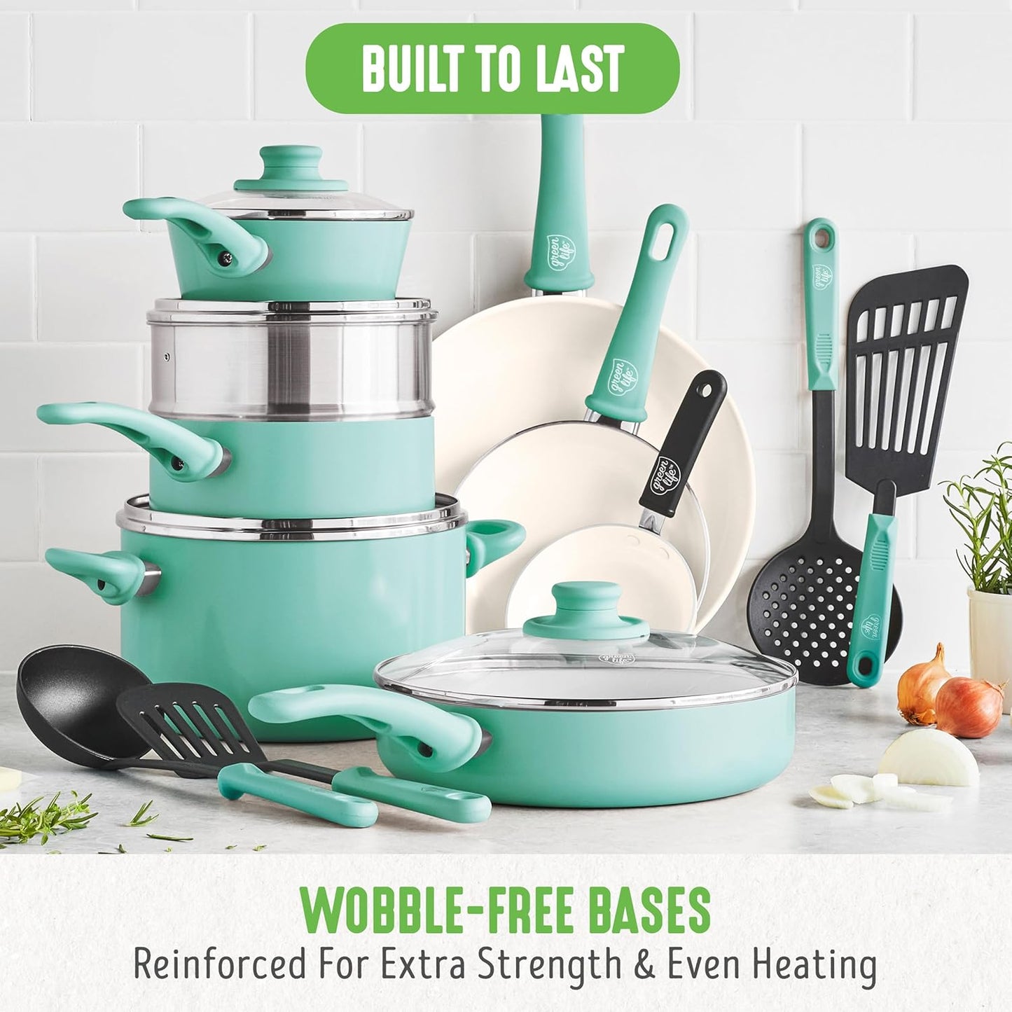 GreenLife Soft Grip Gezonde Keramische Antiaanbaklaag 16-delige Pannenset Over dit item DE POT EN PAN SET INCLUSIEF: 12 cm minikoekenpan, 18 cm en 24 cm koekenpan; 15 cm/1,1l en 18 cm/1,9l steelpan met deksel, 22 cm/4,8 kookpan met deksel, 24 cm/2,4l hapj