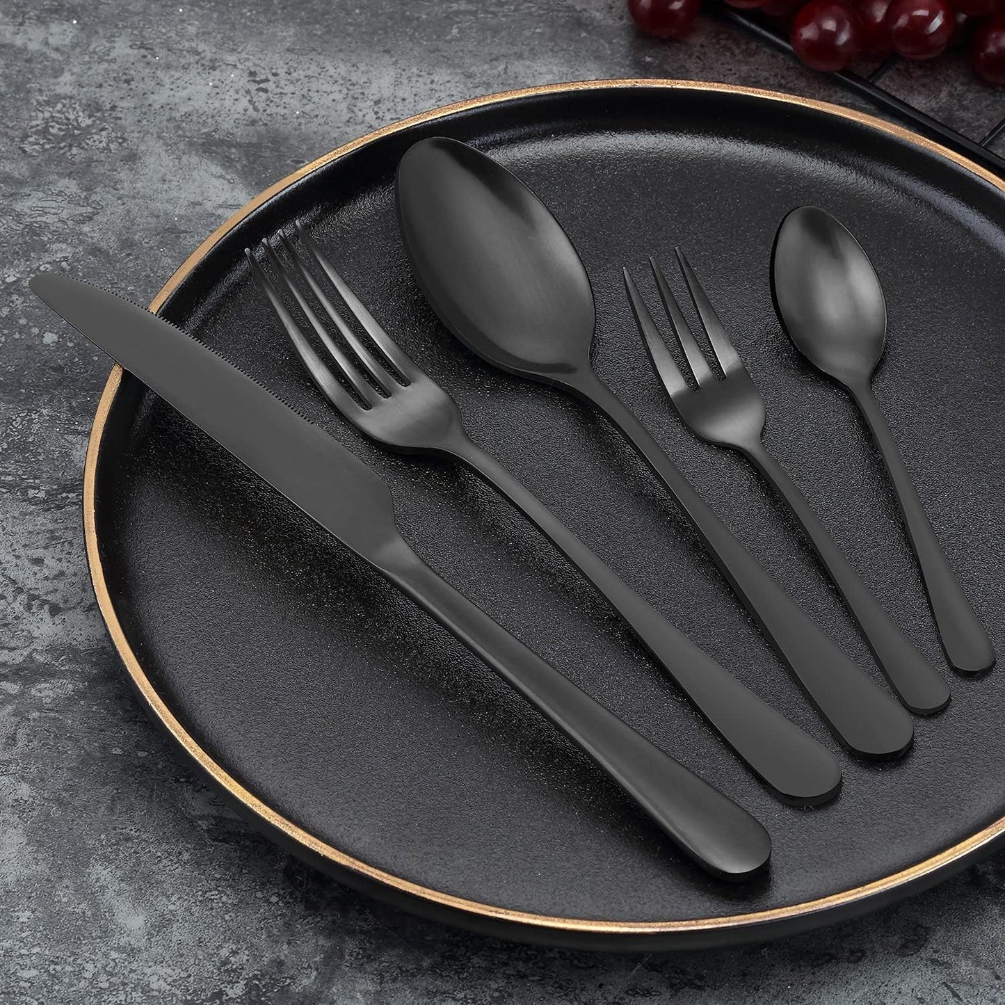 Bestekset voor 6 personen gepolijst vaatwasserbestendig Over dit item 30-delige bestekset voor 6 personen: De 30-delige bestekset bestaat uit 6 messen, 6 eetlepels, 6 dinervorken, 6 theelepels en 6 dessertvorkjes, waardoor het een goede keuze is voor elk
