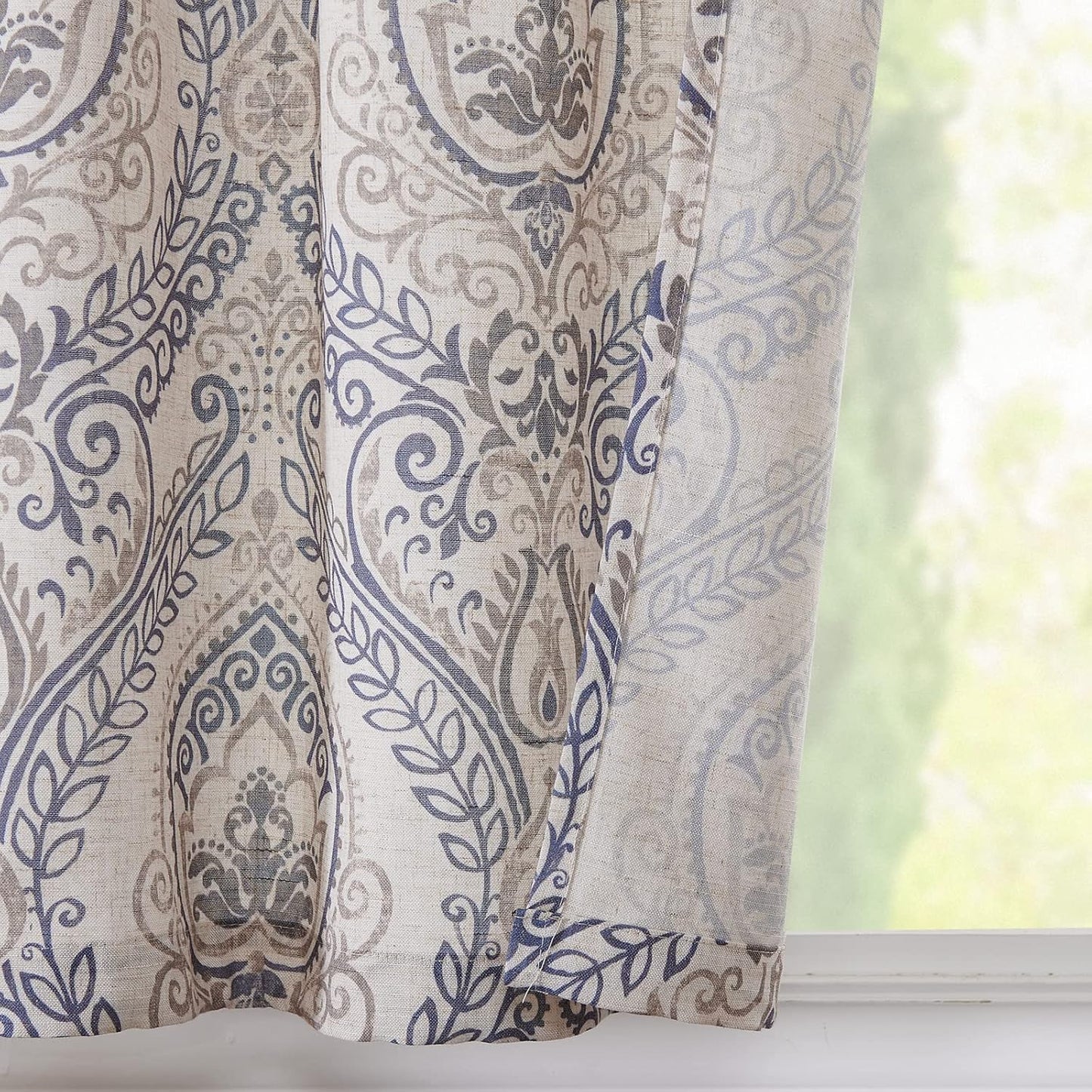 TOPICK Bloemen Keuken Gordijnen 61 cm Drop Linnen Doorschijnend Korte Cafe Botanische Print Kleine Raam Rod Pocket voor Wasruimte Badkamer 2 Panelen Verbena Grijs Verpakking: je ontvangt 2 gordijnen van 85% polyester+15% linnen. De afmetingen per stuk zij