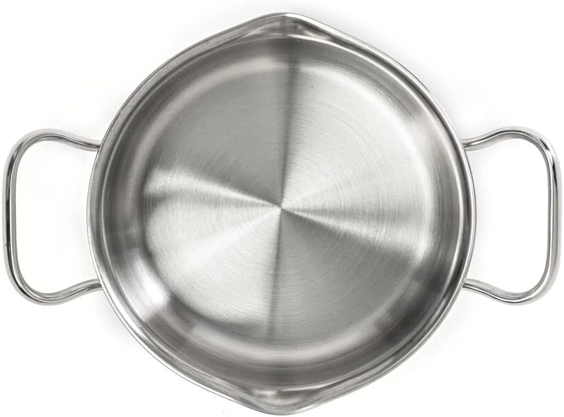 Tefal Duetto Steelpan met Glazen Deksel Roestvrij Staal Gemaakt van duurzaam en kwalitiatief 18/10 roestvrij staal en daarom komt de pan met 10 jaar garantie Stevig geklonken handgrepen voor extra comfort tijdens het koken Incl. maatverdeling aan de binne