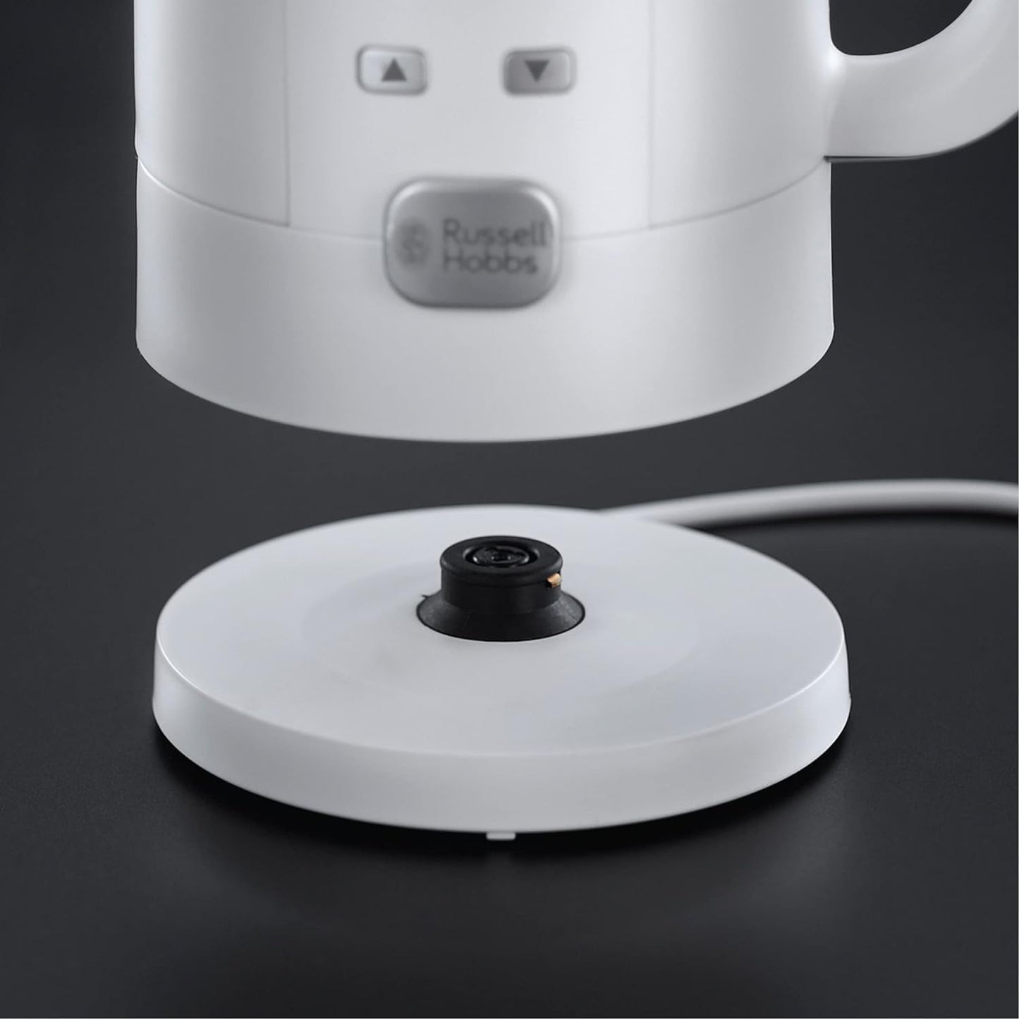 Russell Hobbs Waterkoker Met Temperatuurinstelling 25°-100°C Dankzij de warmhoudfunctie wordt het reeds gekookte water op de geselecteerde temperatuur warm gehouden. De waterkoker heeft een waterniveau-indicator. Electric Kettles €47.99 glas,waterkoker,zw