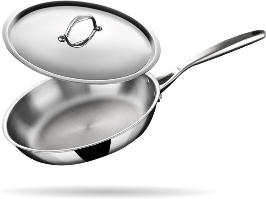 Roestvrijstalen pan met deksel diameter 20 cm, 1,3 l voor 2 personen Triply: Deze pan is gemaakt met een speciale drielaagse constructie die uitstekende warmtegeleiding en duurzaamheid garandeert, terwijl het contact van voedsel met aluminium voorkomt, wa