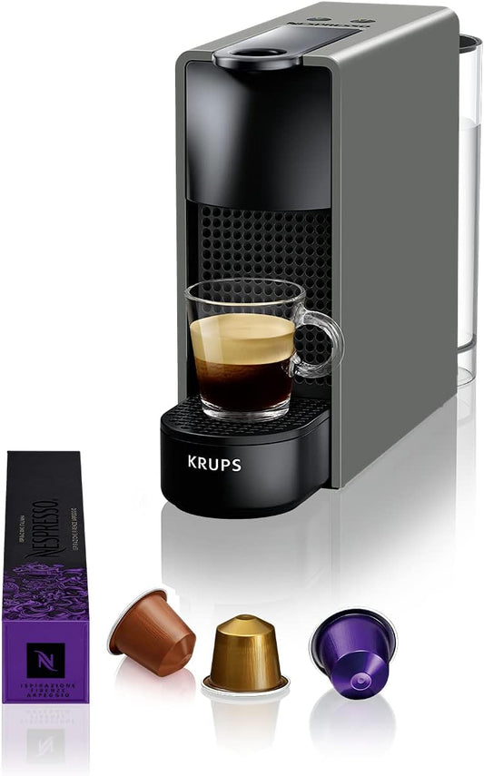 Nespresso Krups Essenza Mini XN1108 koffiecupmachine, 0,6 liter, 19 bar, Energiebesparende modus, Zwart Het koffiezetapparaat voor eenmalig gebruik met een ultracompact modern ontwerp voor maximaal comfort, dat zo min mogelijk ruimte inneemt met een afmet