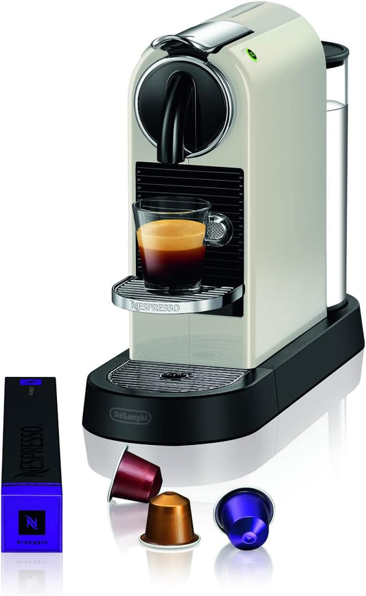 Nespresso De'Longhi CitiZ Melk- en koffiecapsulemachine Over dit item STIJLVOL EN COMPACT ONTWERP: Een intuïtief, gebruiksvriendelijk en bekroond compact ontwerp waar zowel Nespresso-koffiedrinkers als designgeïnteresseerde mensen dol op zullen zijn. GEÏN