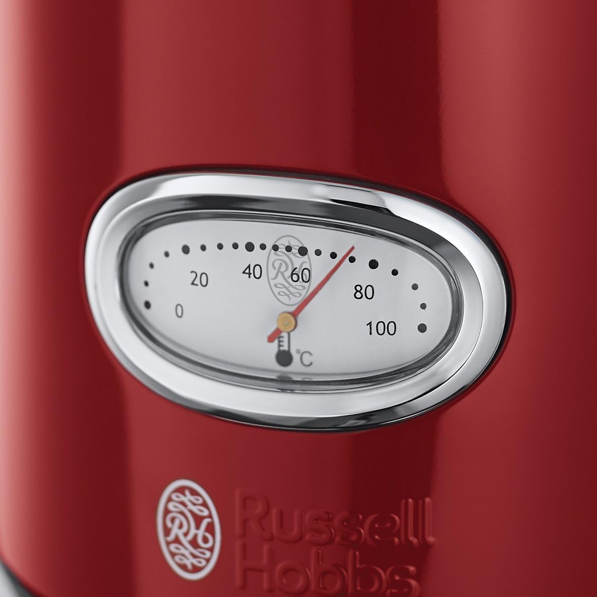 Russell Hobbs Waterkoker retro rood 1,7 l 2400 W snelkook Draadlooz en ideaal voor links- en rechtshandige gebruikers. U kunt vocht op de bodem ontdekken. Dit is normaal en wordt veroorzaakt door de stoom. Electric Kettles €71.99 broodrooster,retro,roestv