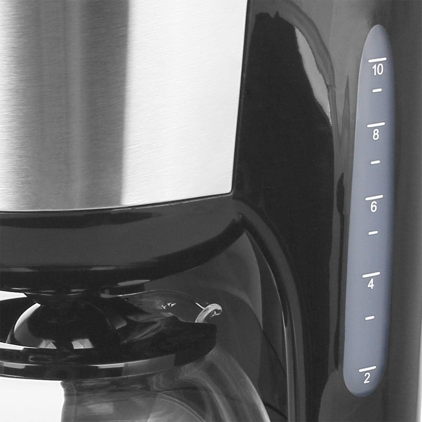Emerio CME-122933, filterkoffiezetapparaat Compact design: filterkoffiezetapparaat met glazen kan voor ca. 10 kopjes Individueel koffiegenot: volledige aroma-ontwikkeling dankzij optimale zettemperatuur, voor volledig genot en warme koffie Eenvoudig in ge