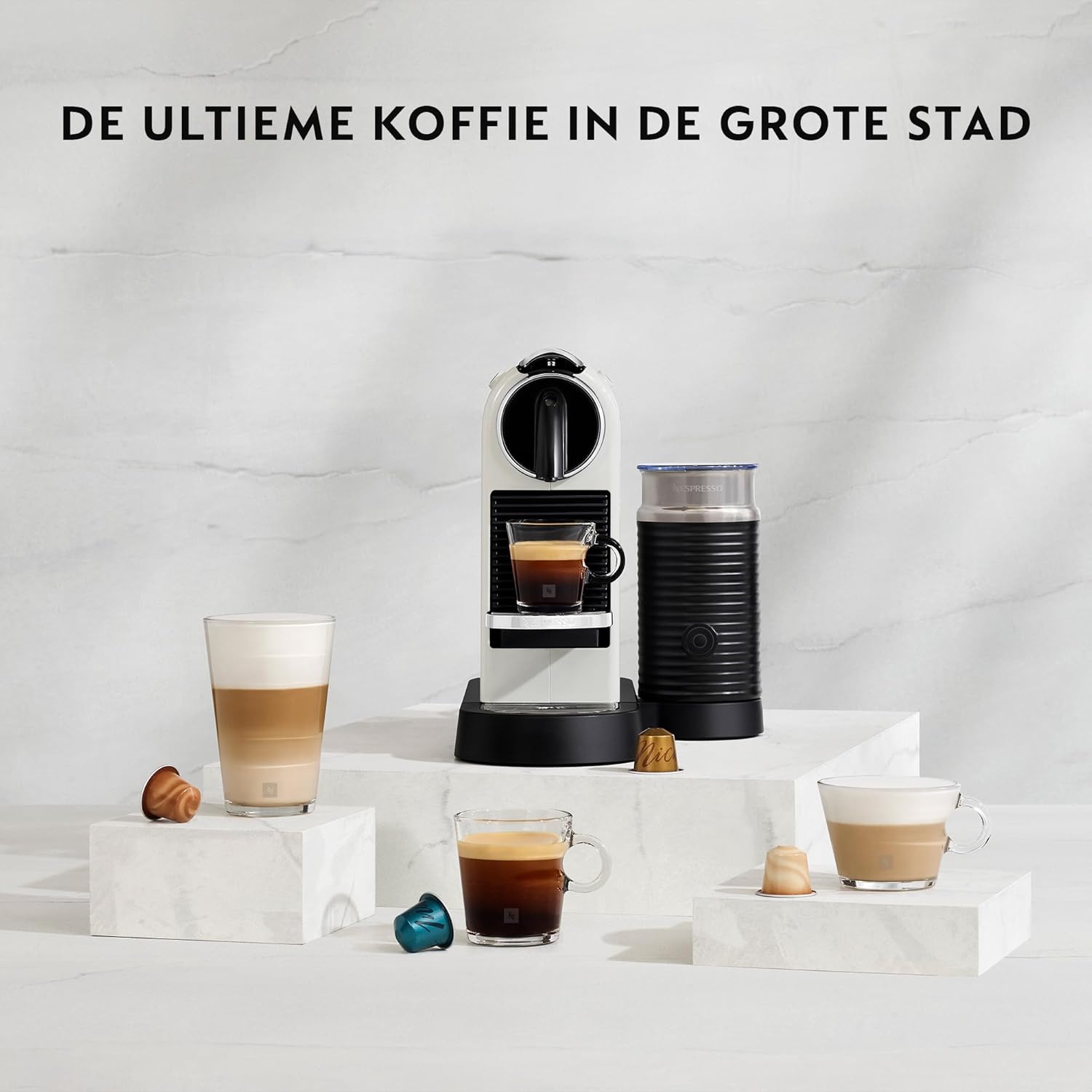 Nespresso De'Longhi CitiZ Melk- en koffiecapsulemachine Over dit item STIJLVOL EN COMPACT ONTWERP: Een intuïtief, gebruiksvriendelijk en bekroond compact ontwerp waar zowel Nespresso-koffiedrinkers als designgeïnteresseerde mensen dol op zullen zijn. GEÏN