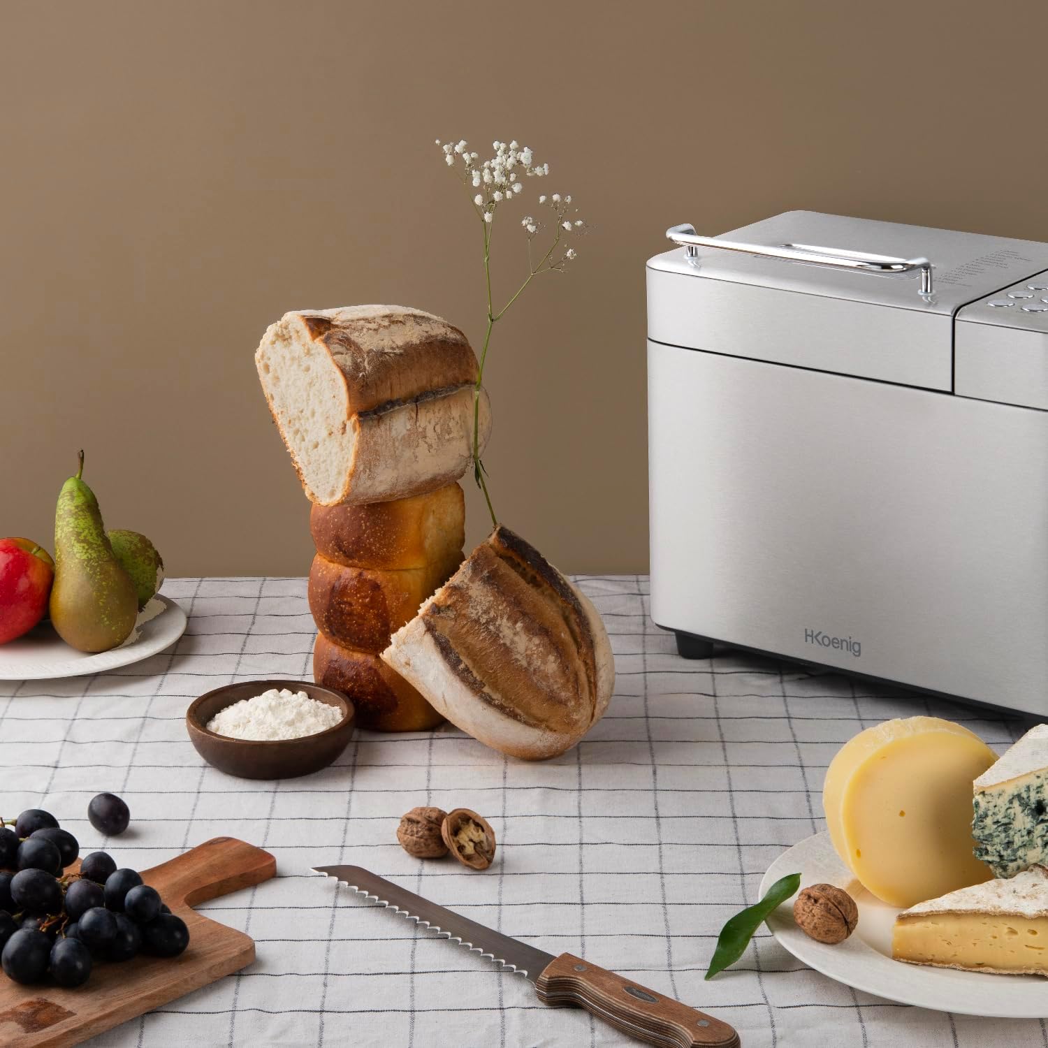 H.Koenig Broodbakmachine BAKE440 15 programma's [Veelzijdig]: deze broodbakmachine biedt drie verschillende broodmaten - 500 g, 750 g en 1000 g - en 15 geïntegreerde programma's, waaronder een glutenvrij programma en extra opties zoals jam en yoghurt. [Ge