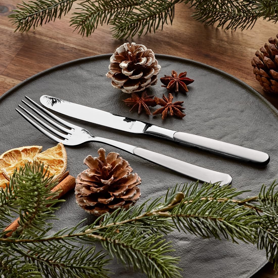 Amefa Fresh bestekset voor 12 personen 60-delige bestekset Over dit item Bestek set 12 personen: het bestek bevat: 12 menumessen, 12 vorken, 12 eetlepels, 12 koffielepels, 12 taartvorken. Hoogwaardig. Het bestek bestaat uit 18/10 roestvrij staal en de mes