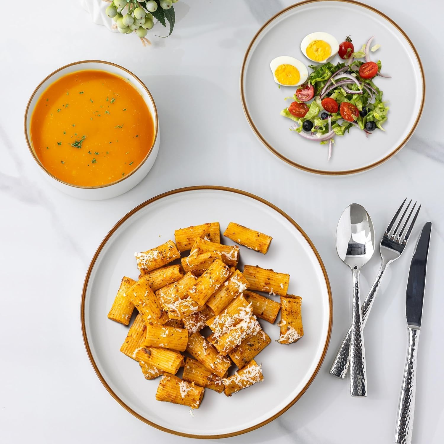 LeRatio Diner Set voor 6, 18-delige set borden en kommen van aardewerk, chip- en krasbestendig serviesset, oven- en vaatwasser- en magnetronbestendige serviesset (gespikkelde zwart-witte rand, servies LeRatio Diner Set voor 6, 18-delige set borden en komm