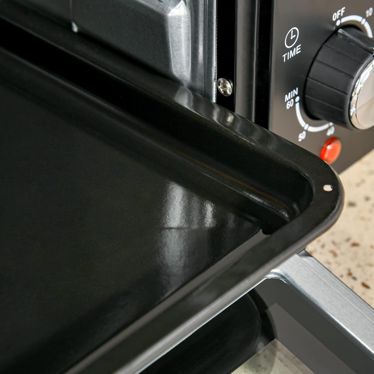 HOMCOM Mini Backoven 21L Pizza-Oven Individuell einstellbare Kocherlebnisse: Mit einer Temperaturwahl von 100 °C bis 230 °C und einem einstellbaren Timer des Tischbackofens bis zu 60 Minuten können Sie jedes Gericht genau nach Ihren Wünschen zubereiten. O