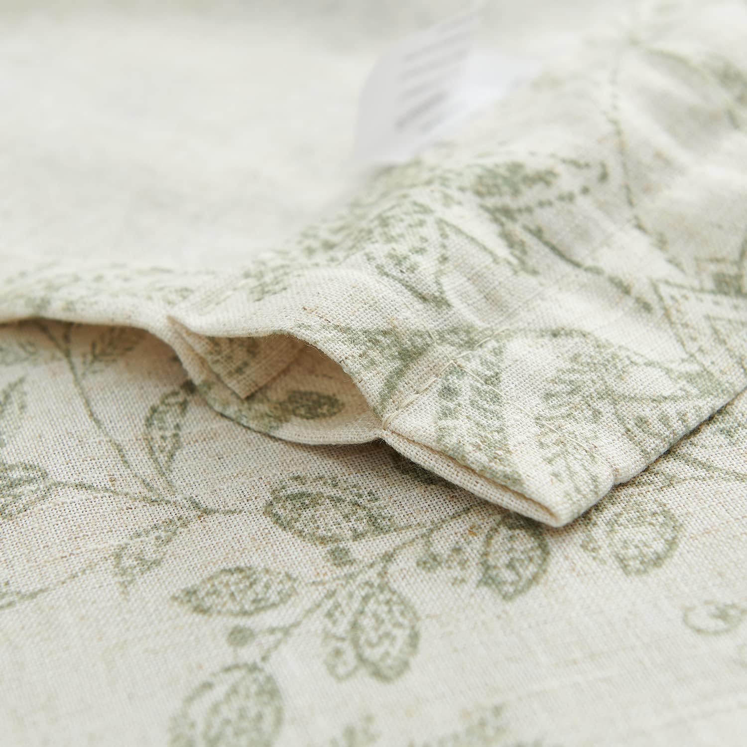 TOPICK Bloemen Keuken Gordijnen 61 cm Drop Linnen Doorschijnend Korte Cafe Botanische Print Kleine Raam Rod Pocket voor Wasruimte Badkamer 2 Panelen Verbena Grijs Verpakking: je ontvangt 2 gordijnen van 85% polyester+15% linnen. De afmetingen per stuk zij