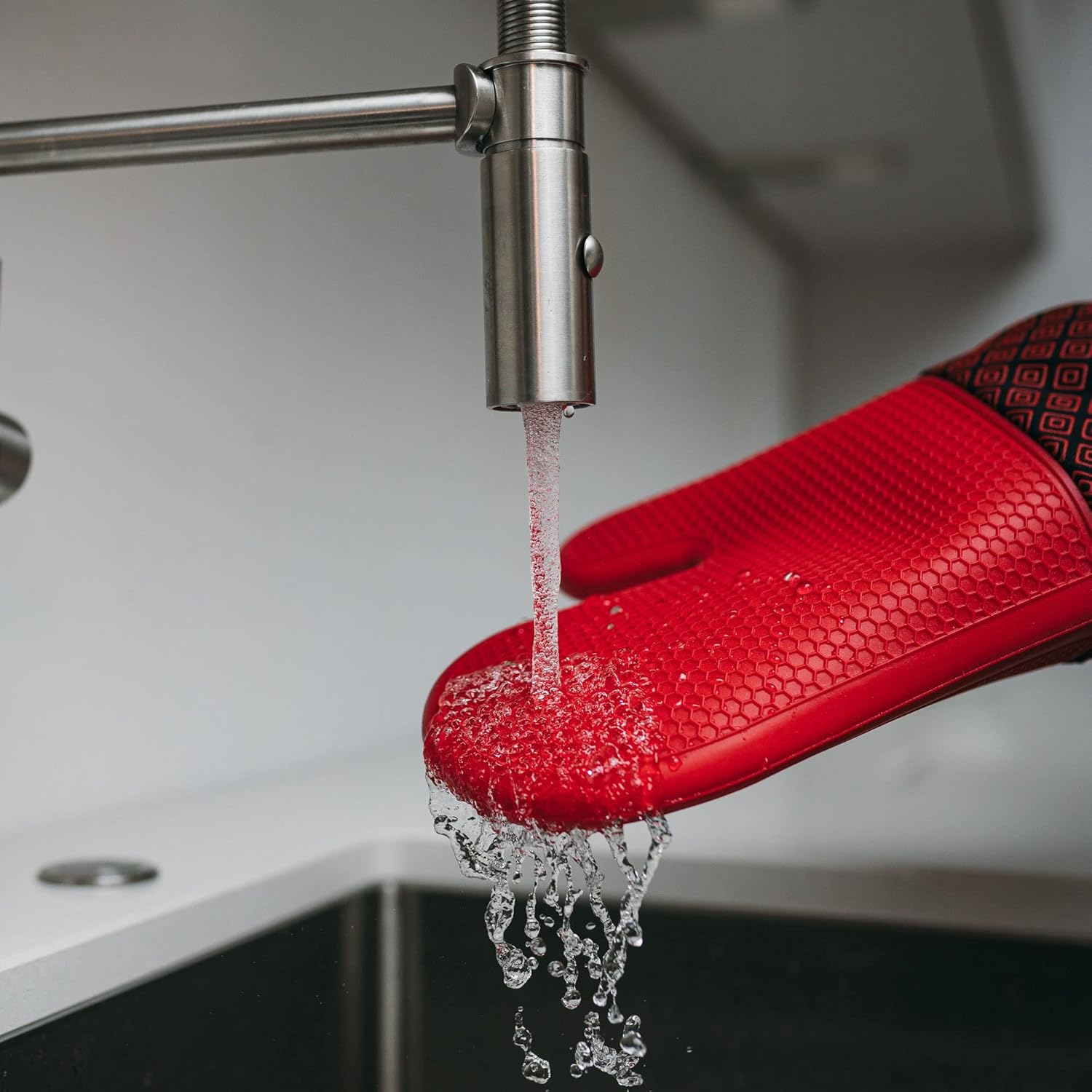 LauterSchutz® Ovenwanten per paar - met siliconen coating voor optimale grip en hittebestendigheid (contactwarmte: 250°C) in diverse kleuren (Gekleurd/lichtblauw) ✅ LauterSchutz - DE ORIGINELE, ONTWIKKELD EN ONTWORPELD IN DUITSLAND - De LauterSchutz ovenw