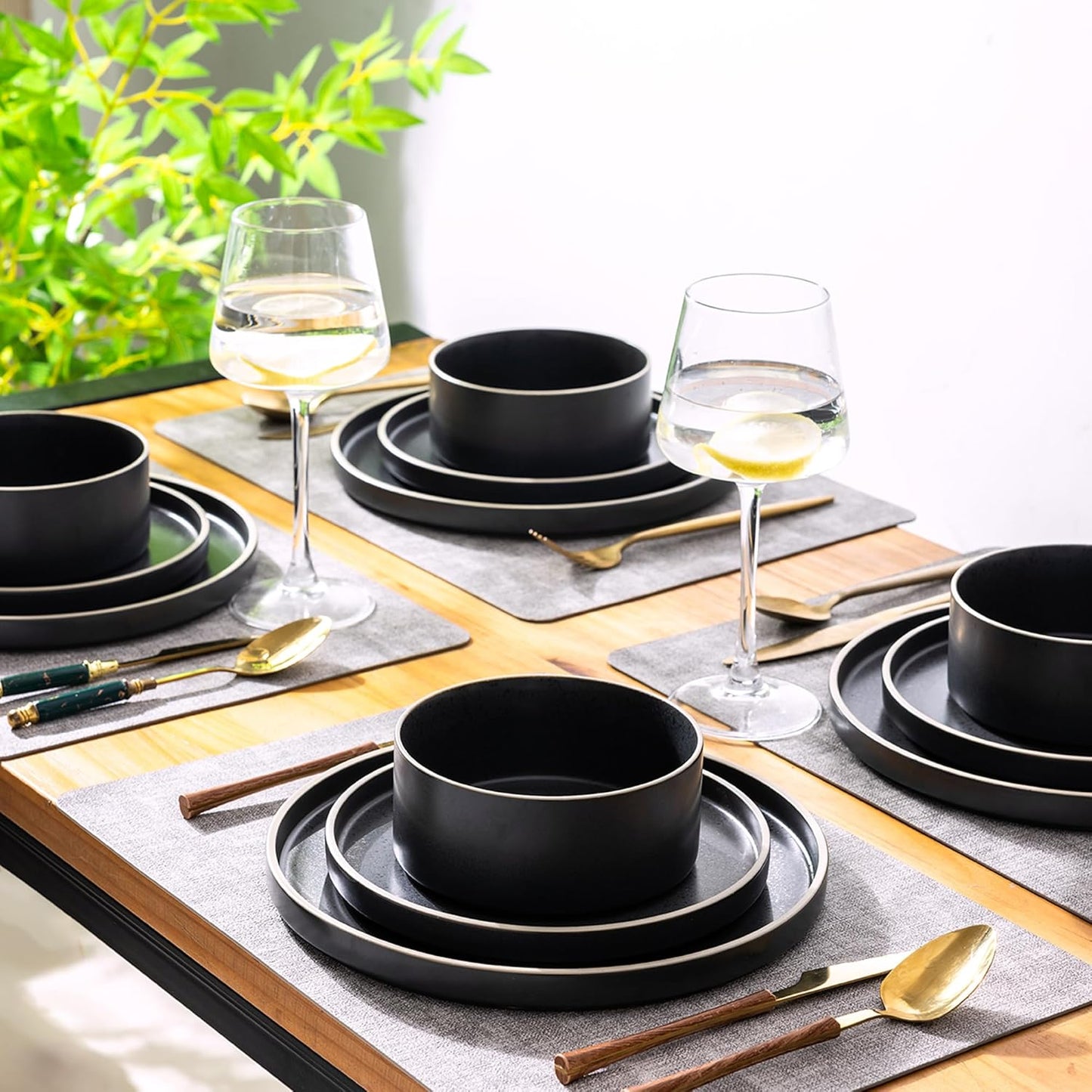 LeRatio Diner Set voor 6, 18-delige set borden en kommen van aardewerk, chip- en krasbestendig serviesset, oven- en vaatwasser- en magnetronbestendige serviesset (gespikkelde zwart-witte rand, servies LeRatio Diner Set voor 6, 18-delige set borden en komm