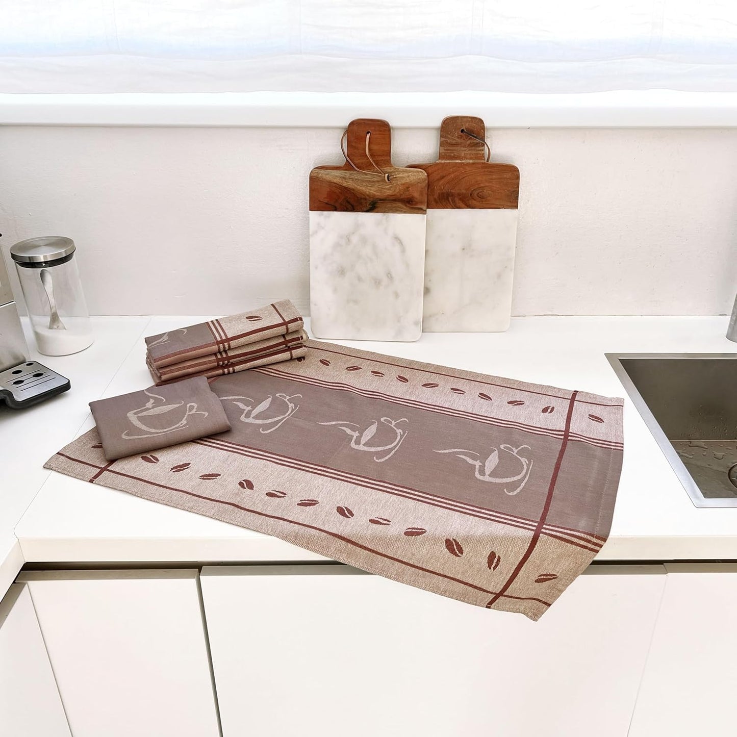 Set van 5 theedoeken vaatdoeken katoen, 70cm x 50cm bruin Over dit item ZOLLNER: Ons hotel- en restaurantlinnen wordt in heel Europa miljoenen keren gebruikt en wordt door onze klanten zeer gewaardeerd om zijn hoge kwaliteit en duurzaamheid. Voor extra ab