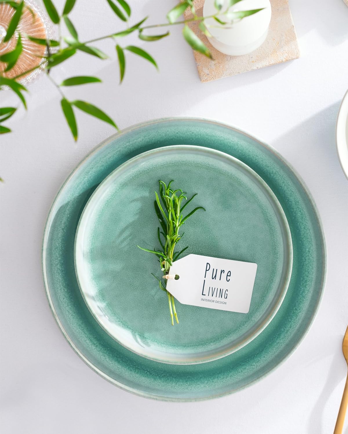 Aardewerk Servies Set Ibiza 36-delig - Vaatwasser-, Magnetron- en Krasbestendig Servies - Moderne Kommen en Borden Set voor 12 Personen - Tafelservice Pure Living in Licht Beige-blauw Deze 36-delige beige-blauwe servies set voor 12 personen combineert ele