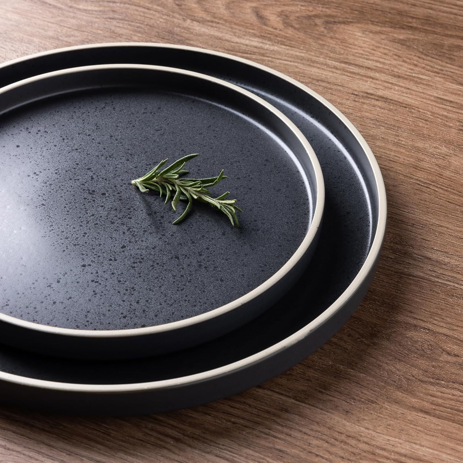 LeRatio Diner Set voor 6, 18-delige set borden en kommen van aardewerk, chip- en krasbestendig serviesset, oven- en vaatwasser- en magnetronbestendige serviesset (gespikkelde zwart-witte rand, servies LeRatio Diner Set voor 6, 18-delige set borden en komm