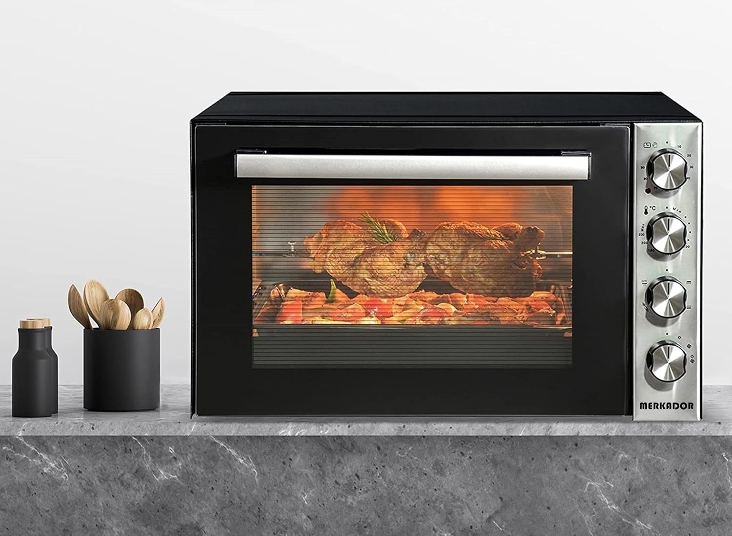 XXL Vrijstaande Oven - 70 Liter - 2000 Watt - Hetelucht - Rotisserie (Draaispit) - Eenvoudig Te Reinigen Granietcoating Rotisserie-functie (Draaispit), Heteluchtfunctie, Grillfunctie › Meer productgegevens bekijken Merk Merkador Capaciteit 70 Liter Specia