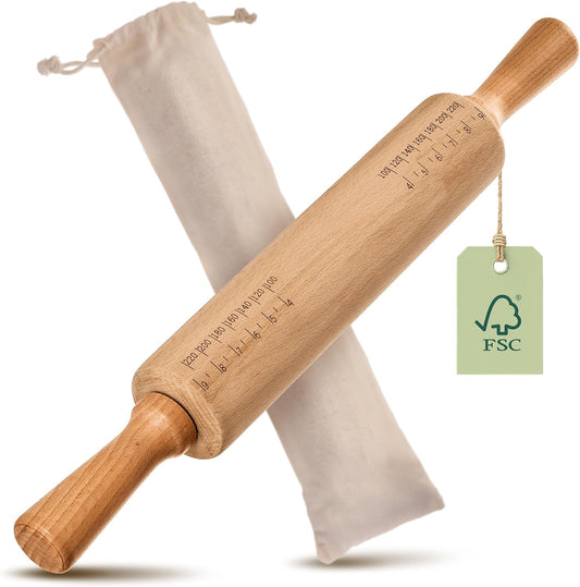 Praknu Deegroller met Handgreep van FSC®-gecertificeerd Beukenhouten 42cm Over dit item ECOLOGISCH BEUKENHOUT: Onze grote deegroller (5,5x42cm) van duurzaam, FSC-gecertificeerd beukenhout ondersteunt duurzaam bakken en zorgt voor gelijkmatige deegdikte. P