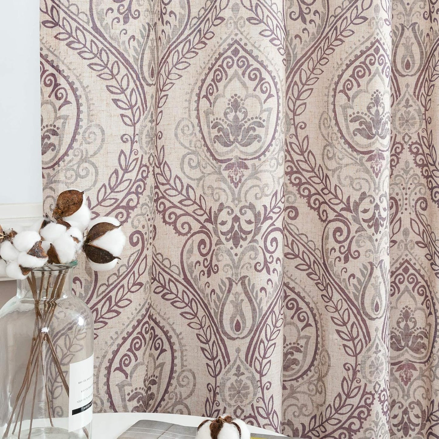 TOPICK Bloemen Keuken Gordijnen 61 cm Drop Linnen Doorschijnend Korte Cafe Botanische Print Kleine Raam Rod Pocket voor Wasruimte Badkamer 2 Panelen Verbena Grijs Verpakking: je ontvangt 2 gordijnen van 85% polyester+15% linnen. De afmetingen per stuk zij