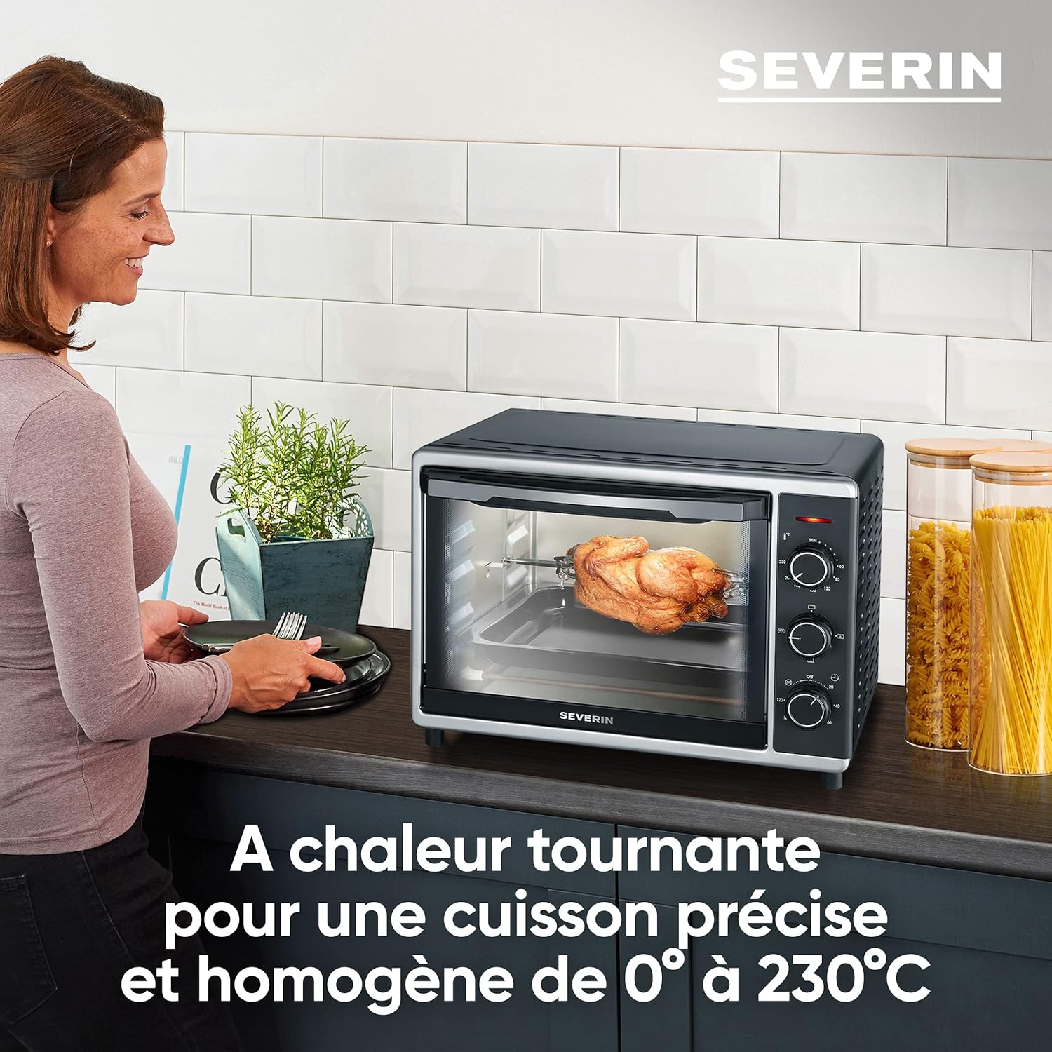 SEVERIN bak- en toastoven met heteluchtfunctie, mini-oven met grillrooster en bakplaat, 30 L inhoud, 1.600 W, zilver/zwart, TO 2056 [Energieklasse B] Betrouwbare en praktische bak- en toastoven met circulatiefunctie voor het bereiden van ovengerechten zoa